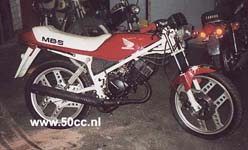 Honda MB 80